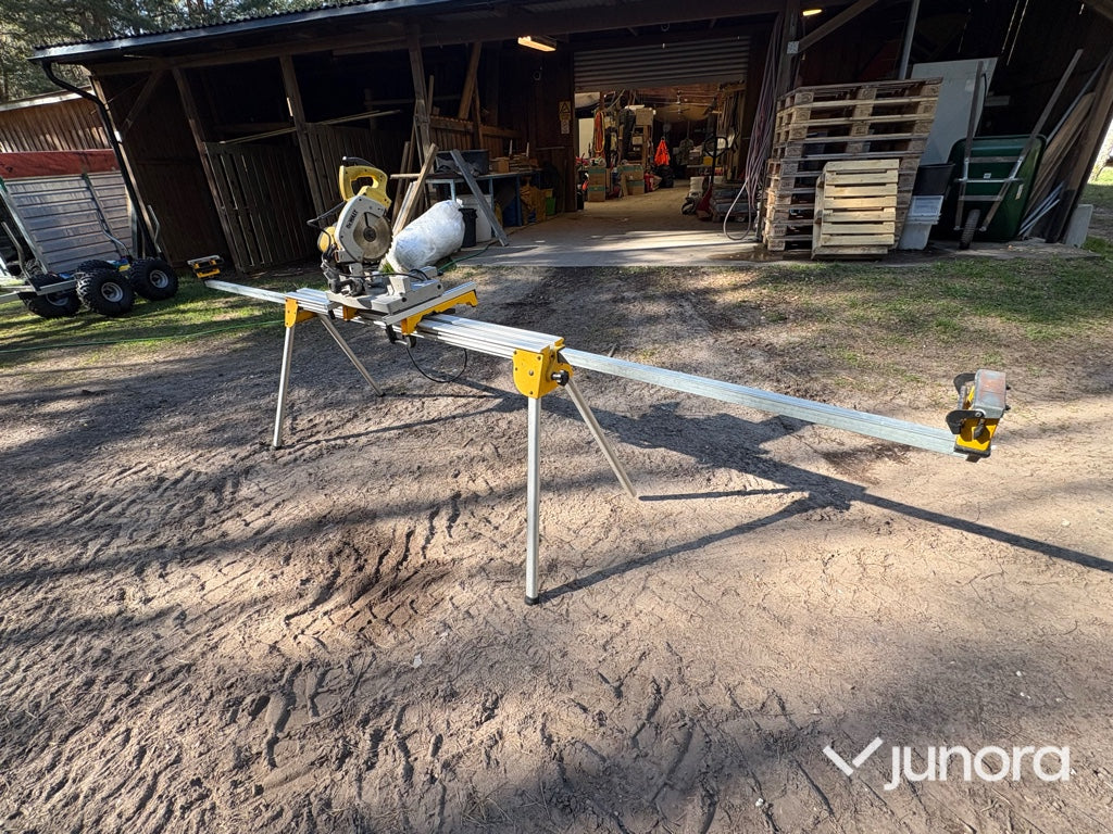 Kap- och gersåg med stativ – DeWalt – DE7023