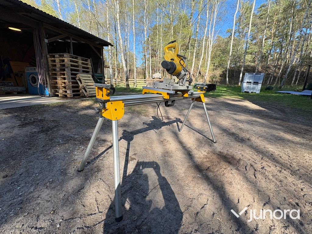 Kap- och gersåg med stativ – DeWalt – DE7023