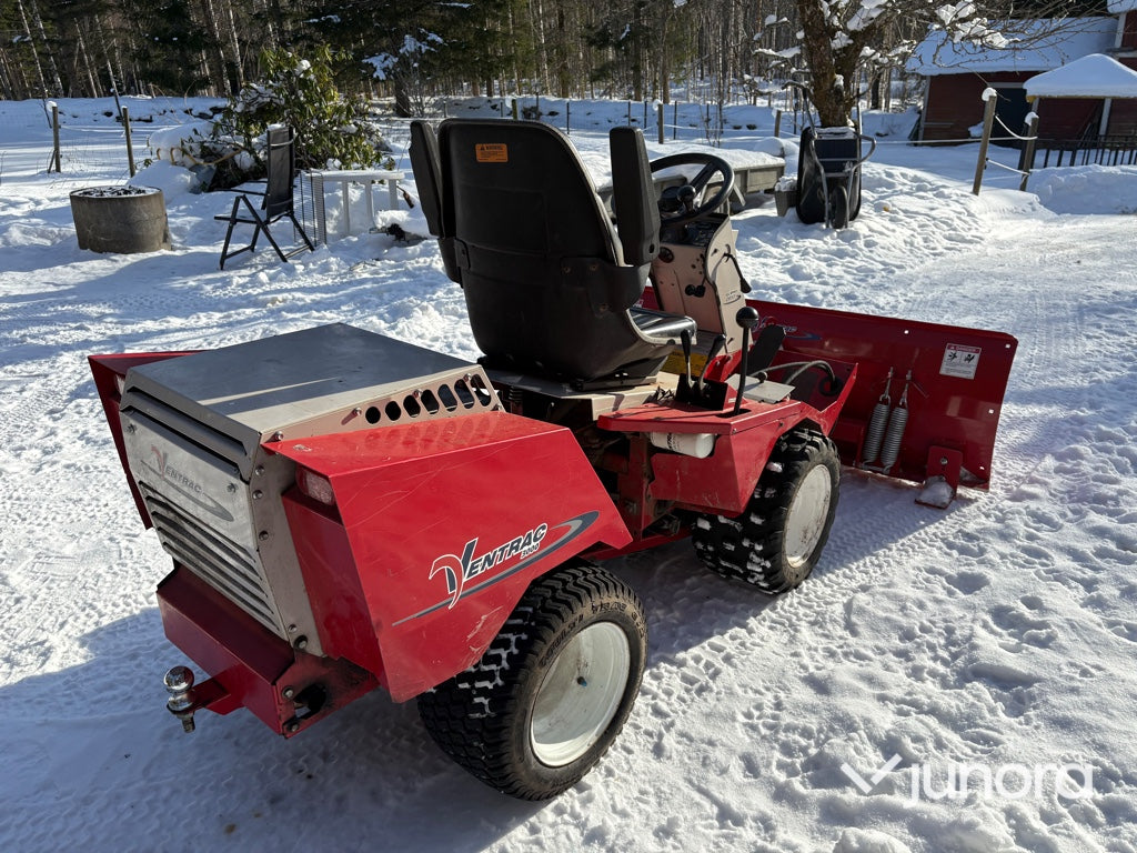 Redskapsbärare + Redskap - Ventrac, LT3000