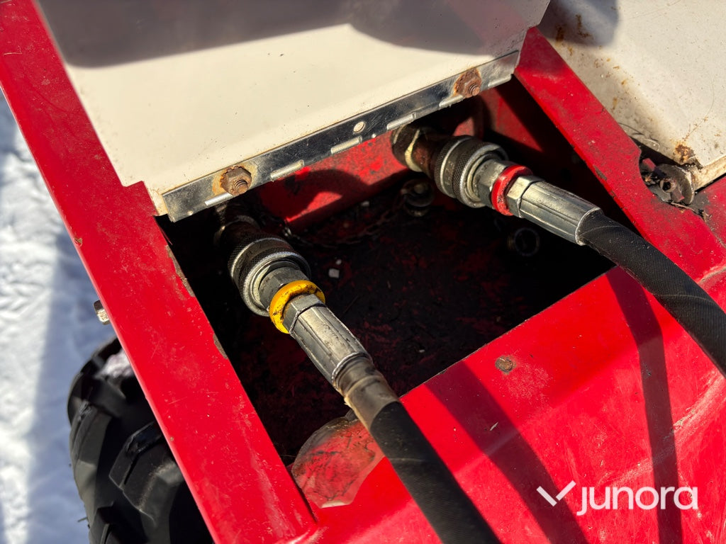 Redskapsbärare + Redskap - Ventrac, LT3000