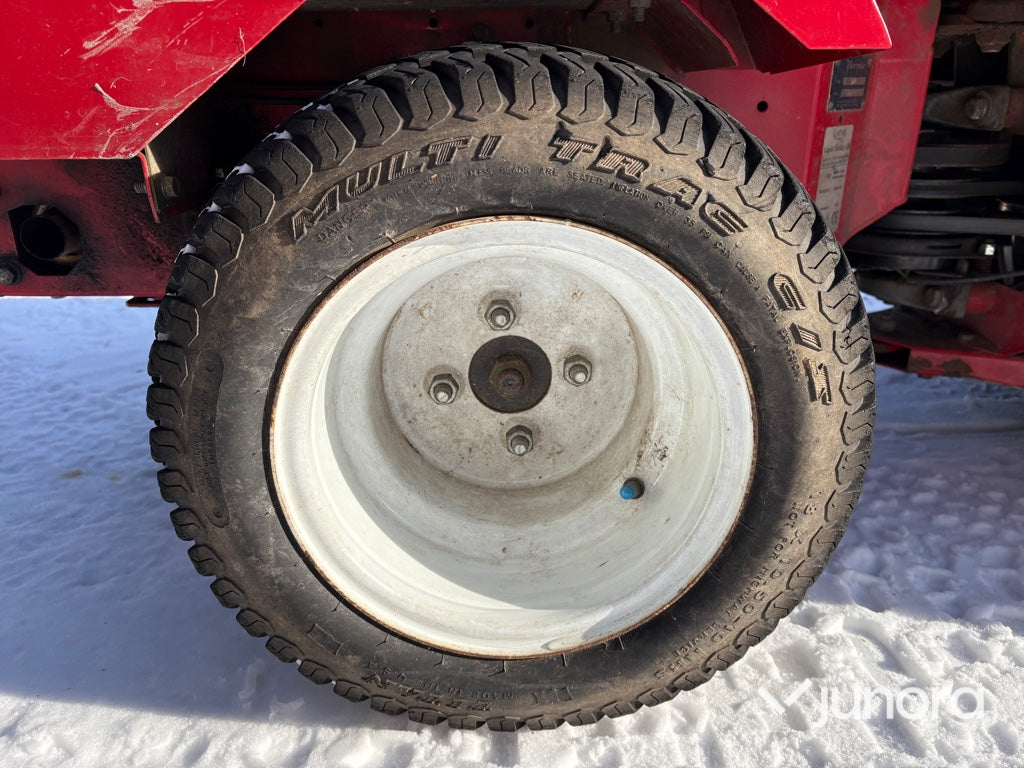 Redskapsbärare + Redskap - Ventrac, LT3000