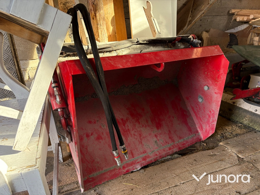 Redskapsbärare + Redskap - Ventrac, LT3000