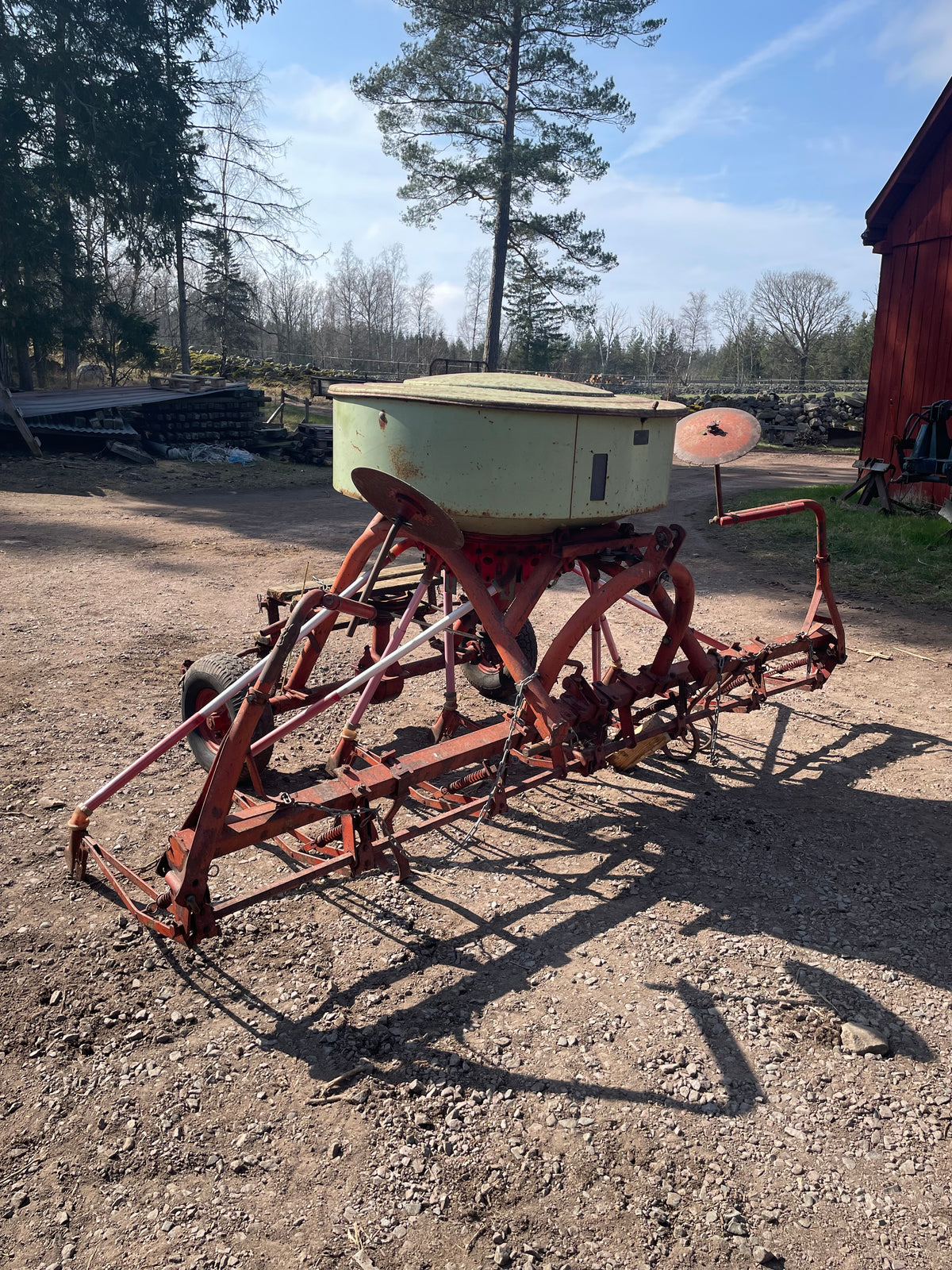 Kverneland såmaskin