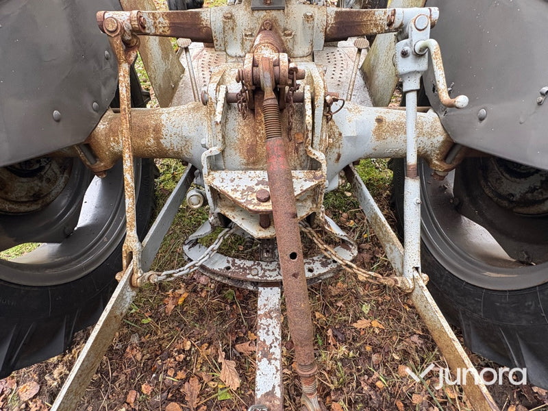 Traktor - Grolle, Massey Fergusson