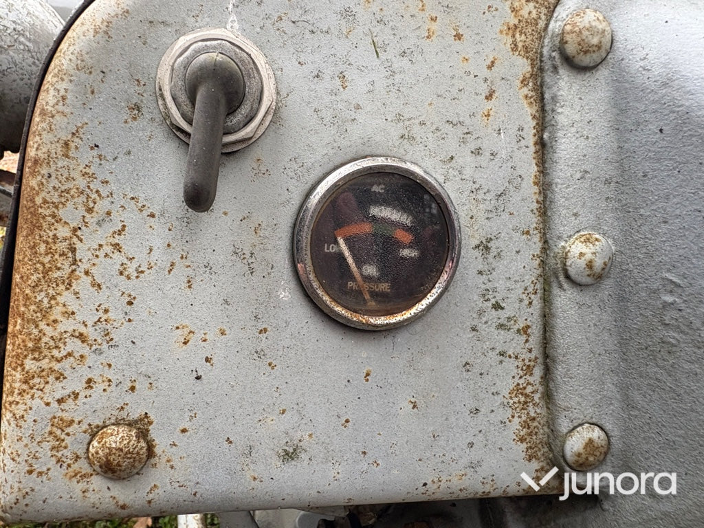 Traktor - Grolle, Massey Fergusson