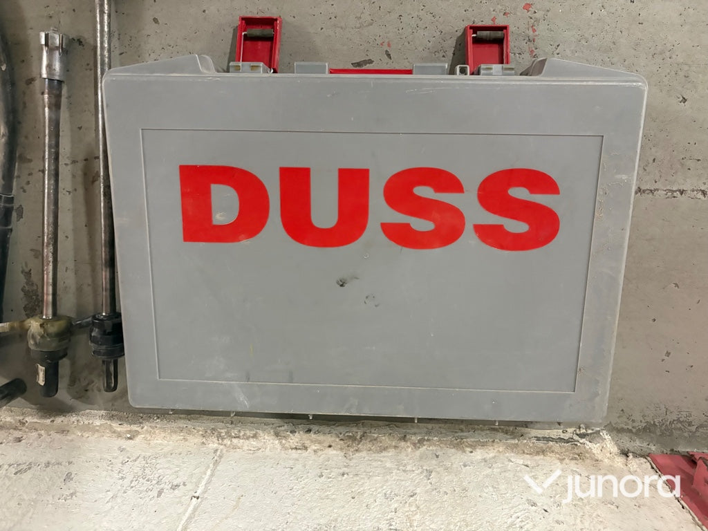 Bergborr Duss P90