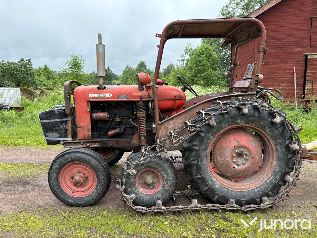 Traktor - Nuffield, Universal 3DL