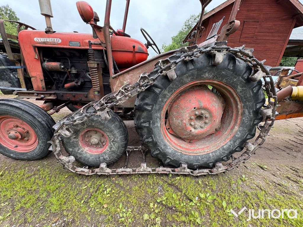Traktor - Nuffield, Universal 3DL