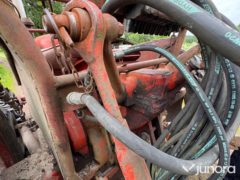 Traktor Nuffield Universal 3DL