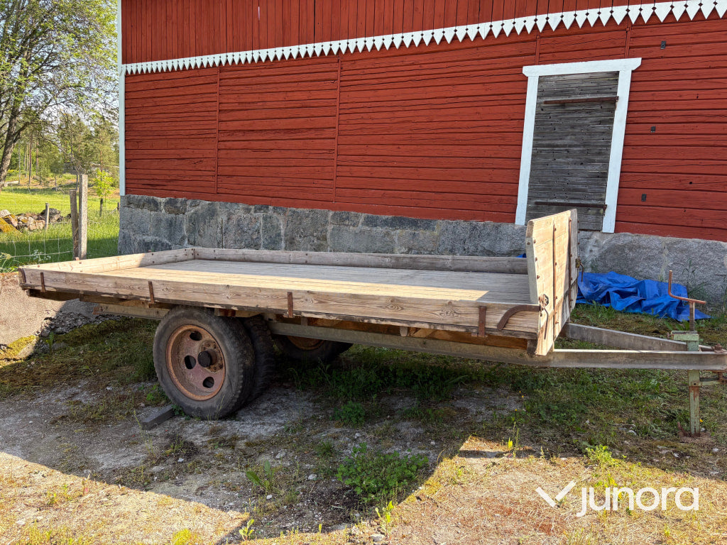Traktorkärra