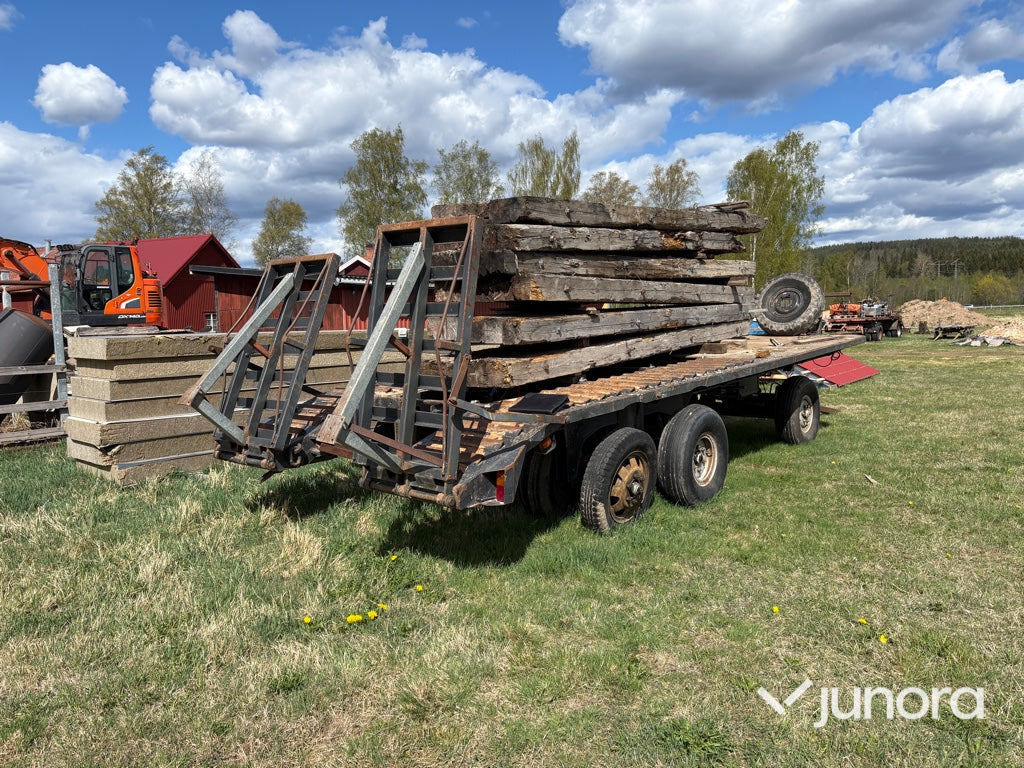 Maskintrailer - Hägglunds