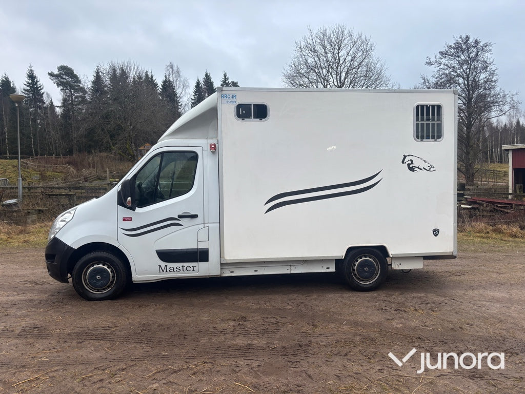 Hästlastbil - Renault Master