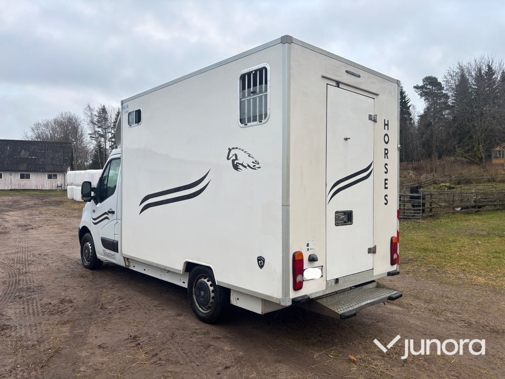 Hästlastbil - Renault Master