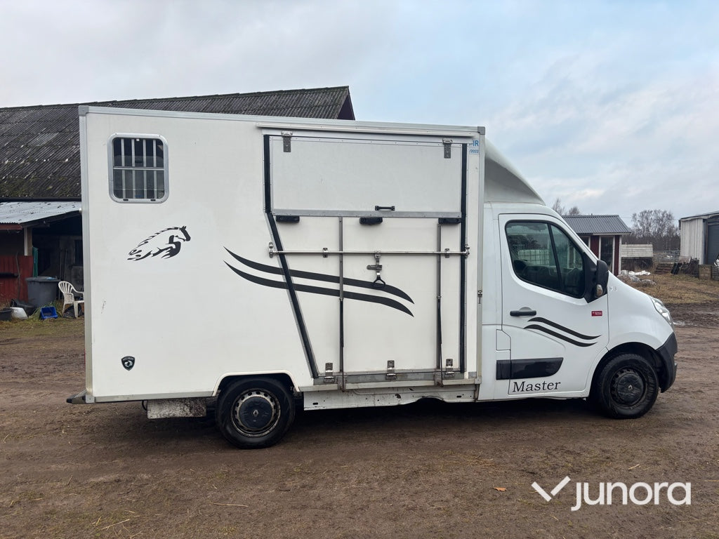 Hästlastbil - Renault Master