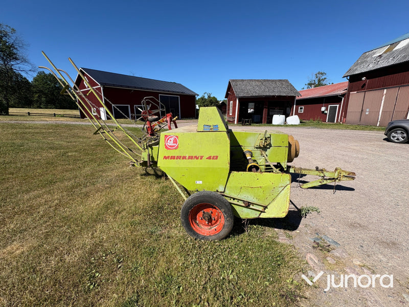 Småbalspress Claas Markant 40
