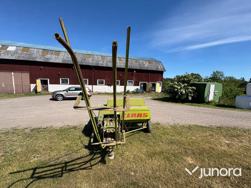 Småbalspress Claas Markant 40