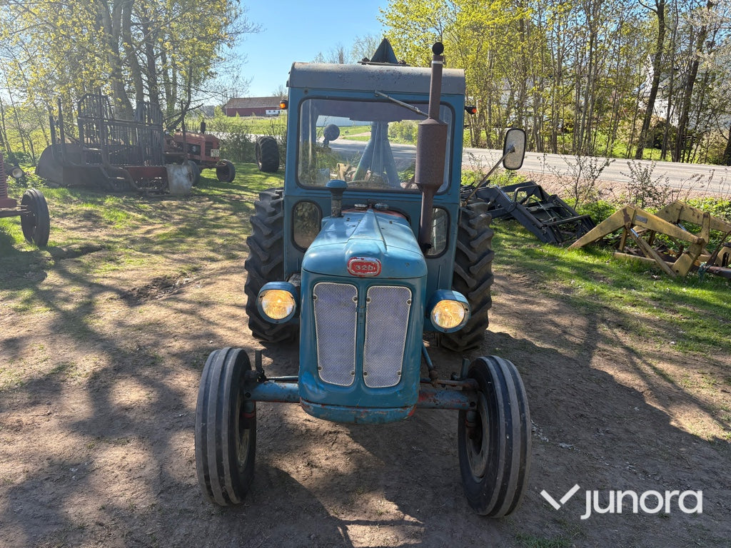 Traktor - Bolinder-Munktell, Volvo 320