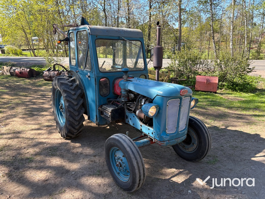 Traktor - Bolinder-Munktell, Volvo 320