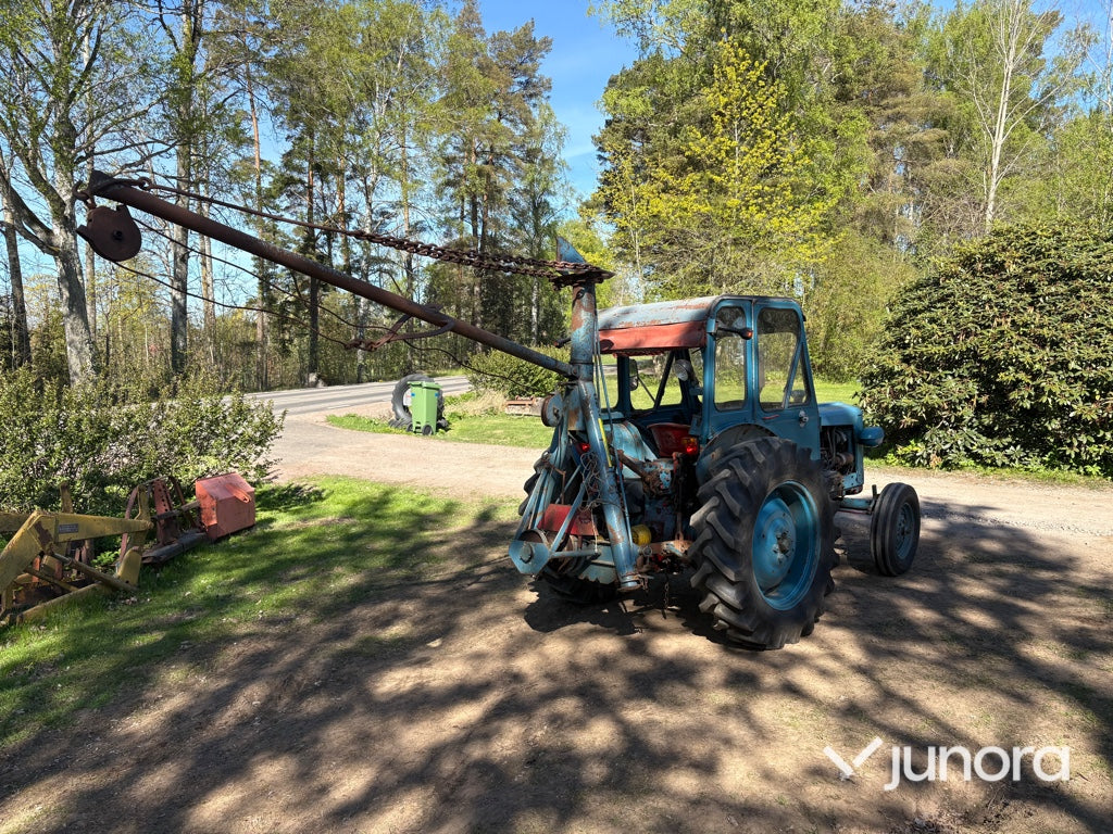 Traktor - Bolinder-Munktell, Volvo 320