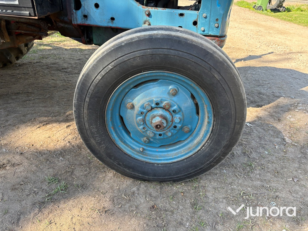Traktor - Bolinder-Munktell, Volvo 320
