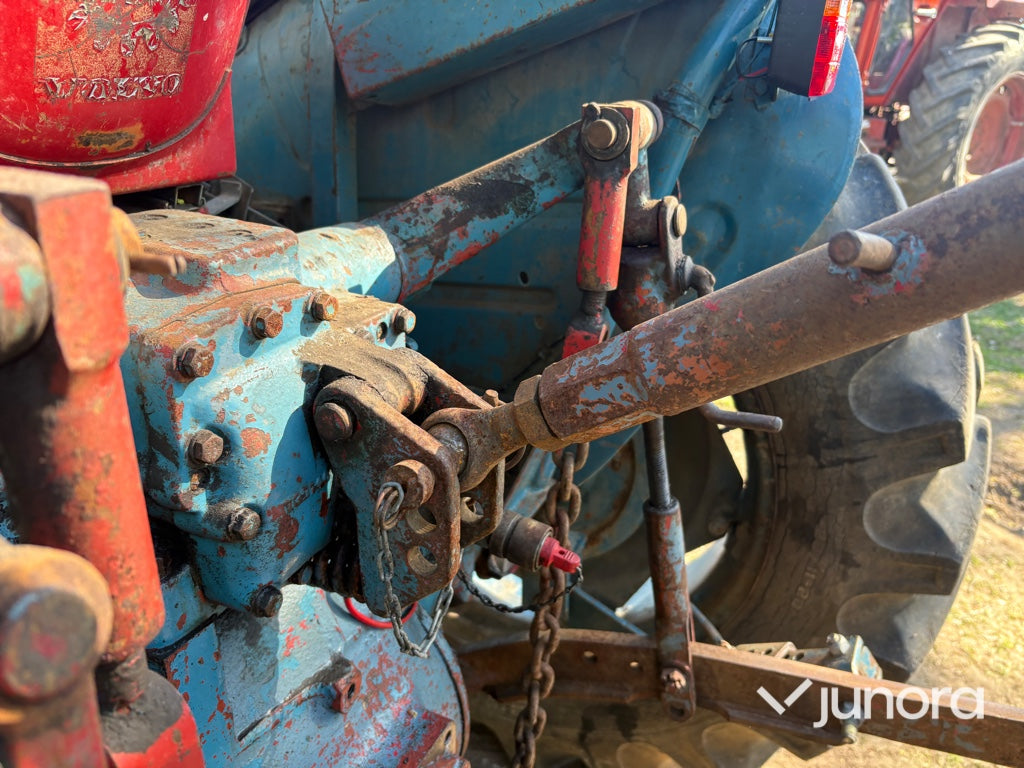 Traktor - Bolinder-Munktell, Volvo 320