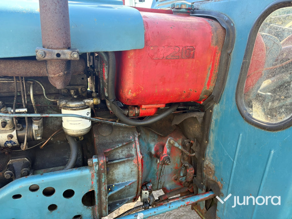 Traktor - Bolinder-Munktell, Volvo 320