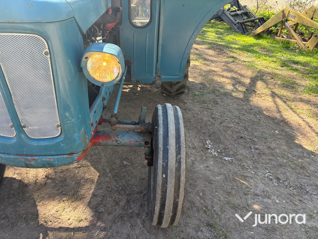Traktor - Bolinder-Munktell, Volvo 320