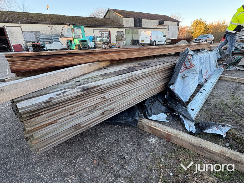 Träpaneler - På pall