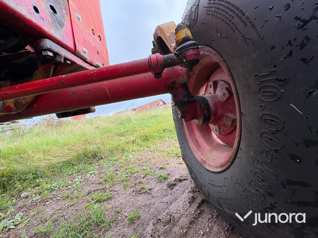 Traktor Volvo BM 650