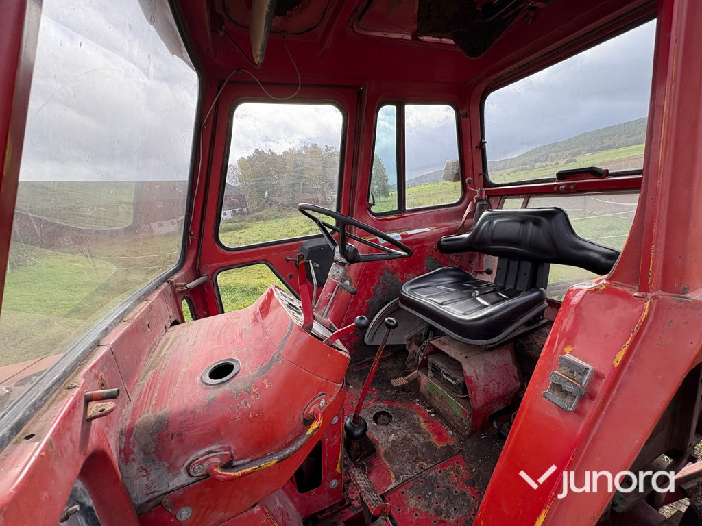 Traktor Volvo BM 650