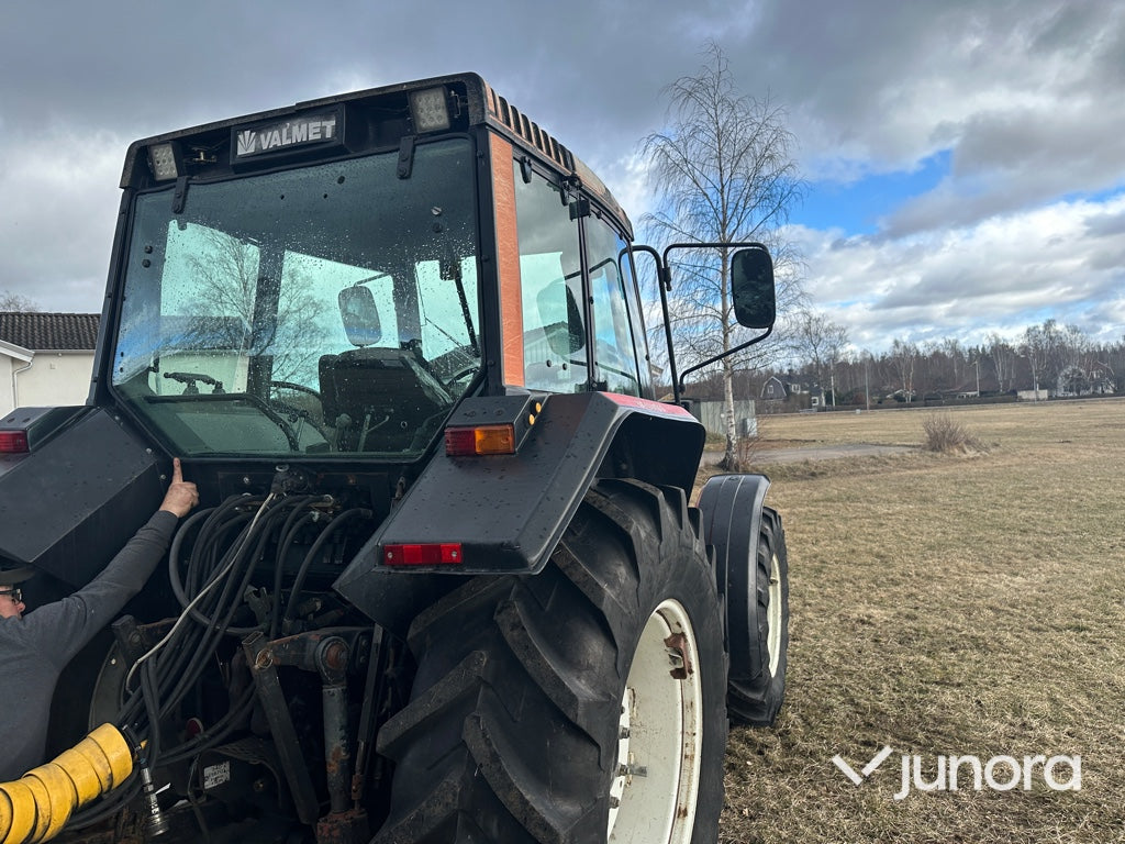 Traktor - Valmet 6300