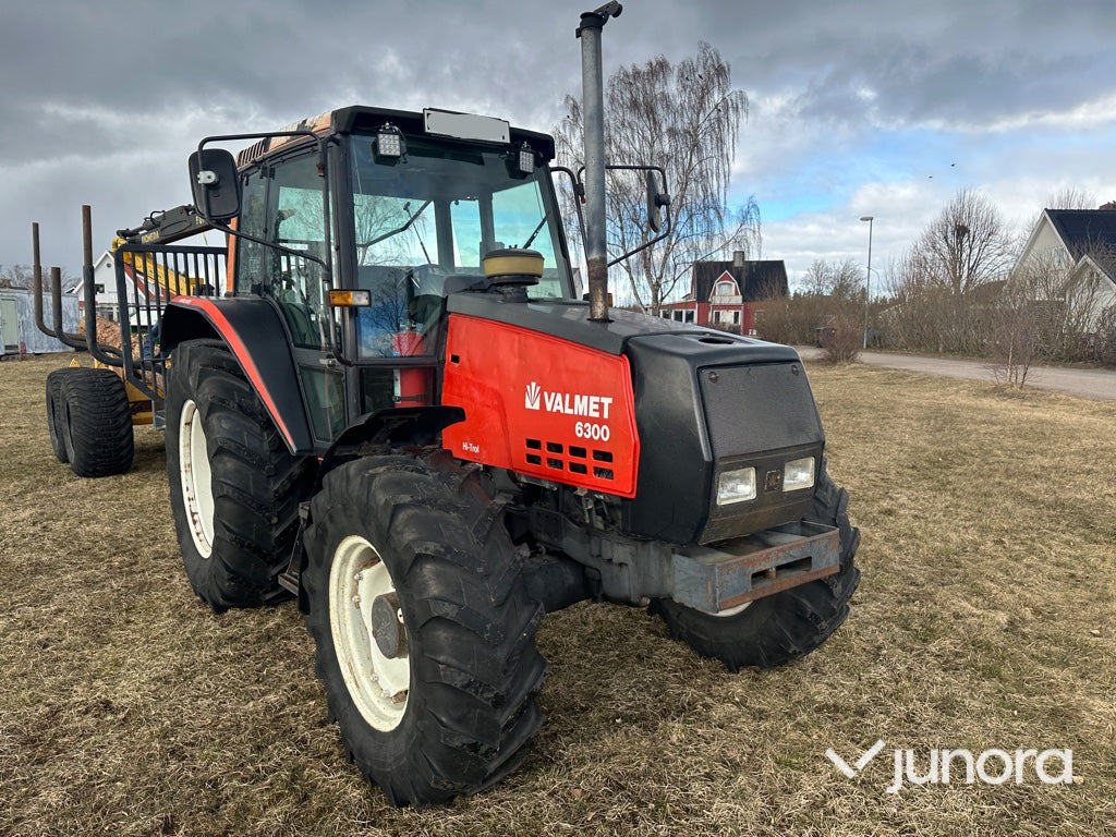 Traktor - Valmet 6300