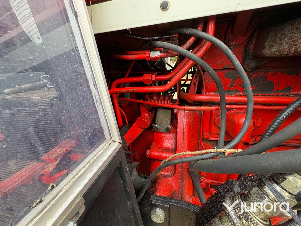 Traktor - Case IH 674 TA