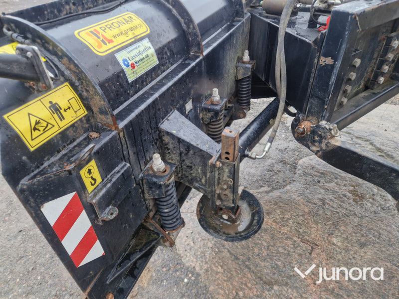 Vikplog - Pronar PUV-3300