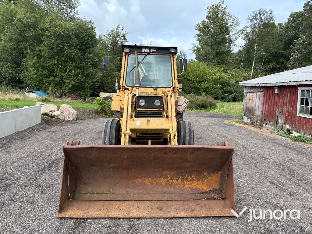 Traktorgrävare Massey Ferguson 50HX