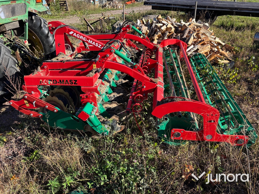 Tallrikskultivator Agro-Masz BT30