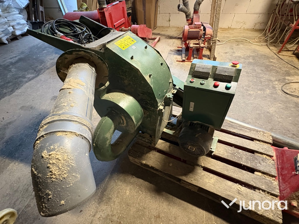 Flismaskin - Hammer Mill, CF420B