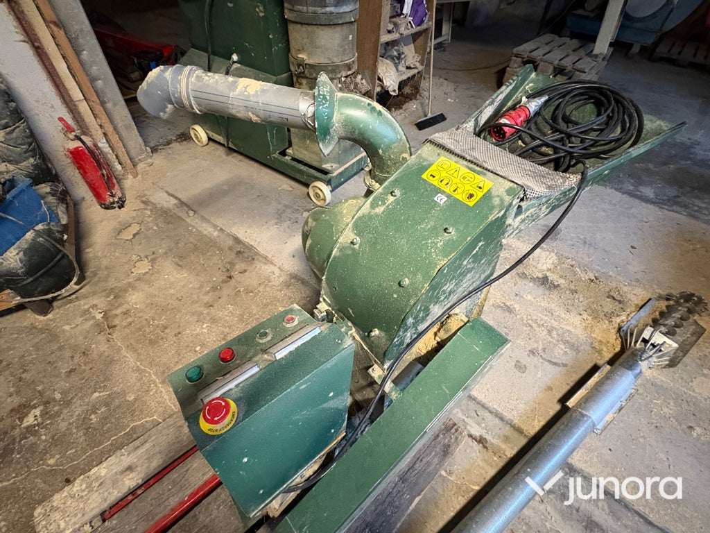Flismaskin - Hammer Mill, CF420B