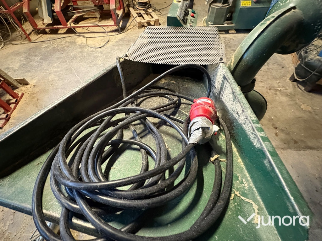 Flismaskin - Hammer Mill, CF420B