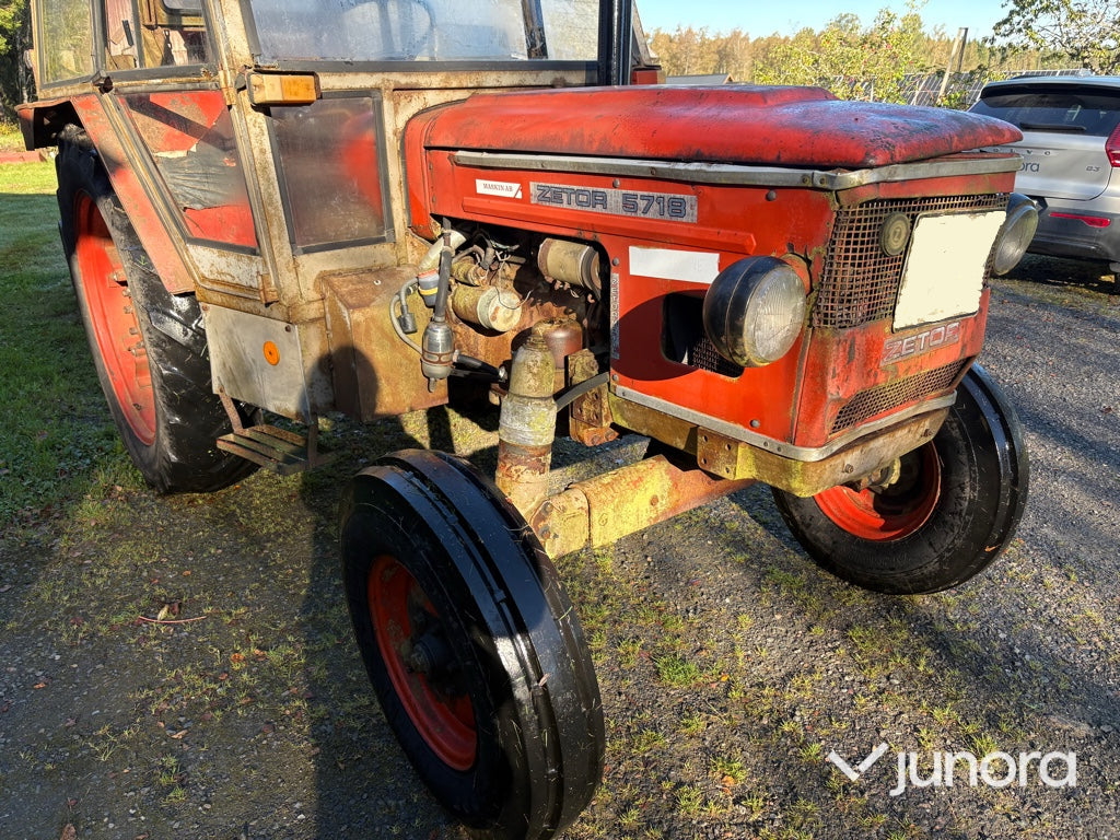 Zetor 5718