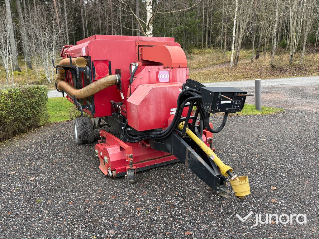Grässopmaskin - Toro Versa-Vac 07053