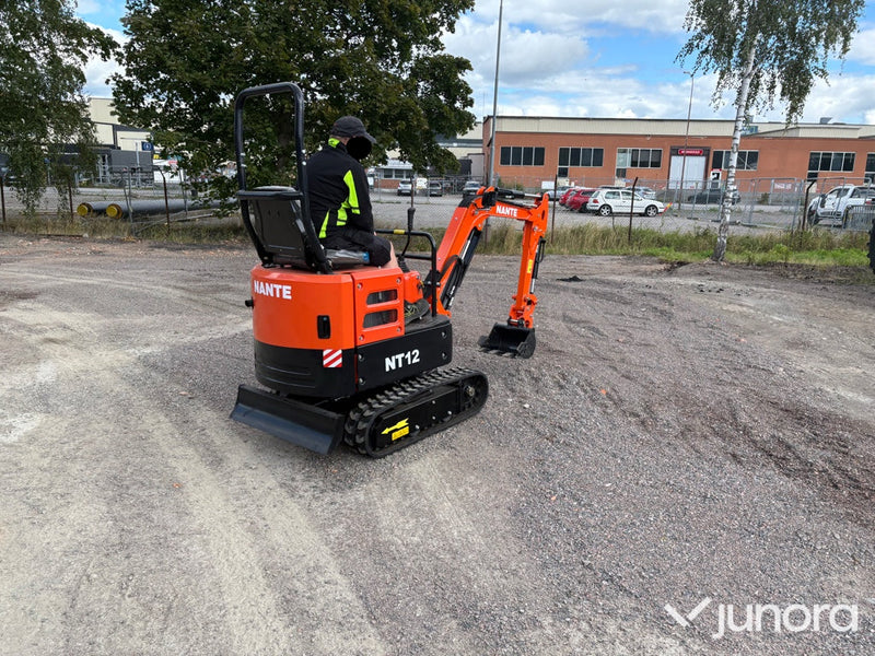 Grävmaskin NT12