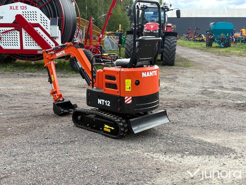Grävmaskin NT12
