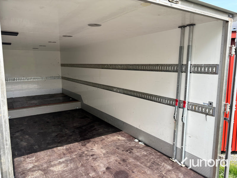 Iveco Daily lastbil inkl. trailer