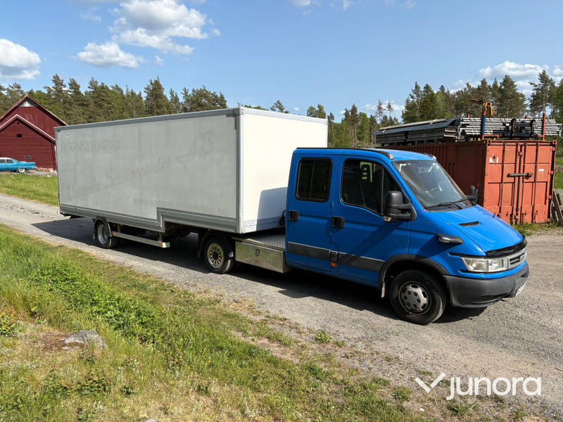Iveco Daily lastbil inkl. trailer