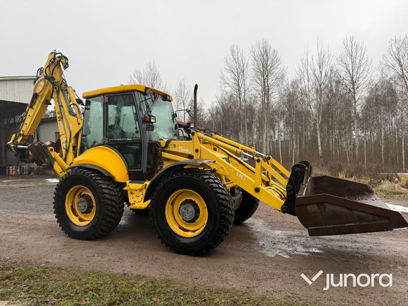 Traktorgrävare - New Holland LB115