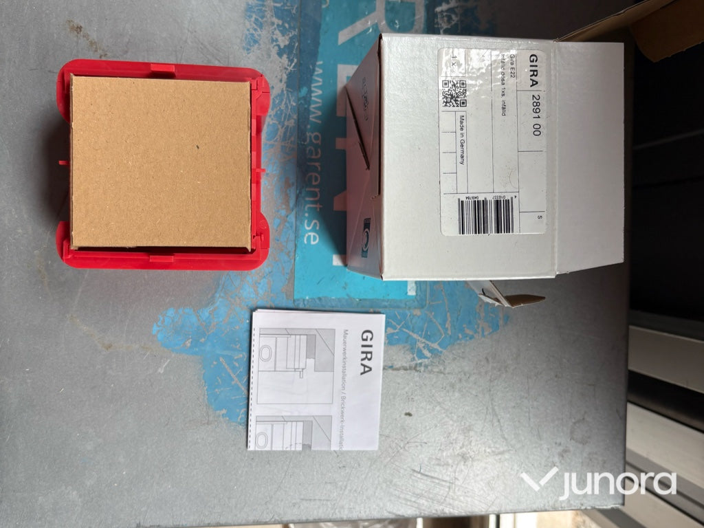 Kopplingsdosor, Dimmers, Tryckknappar - Gira, System 55, Parti