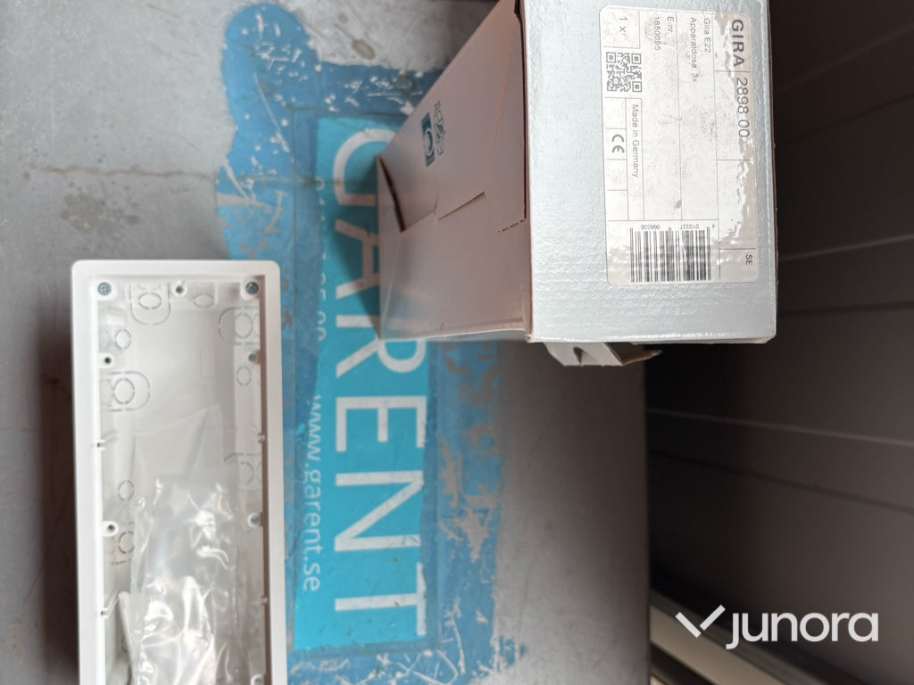 Kopplingsdosor, Dimmers, Tryckknappar - Gira, System 55, Parti