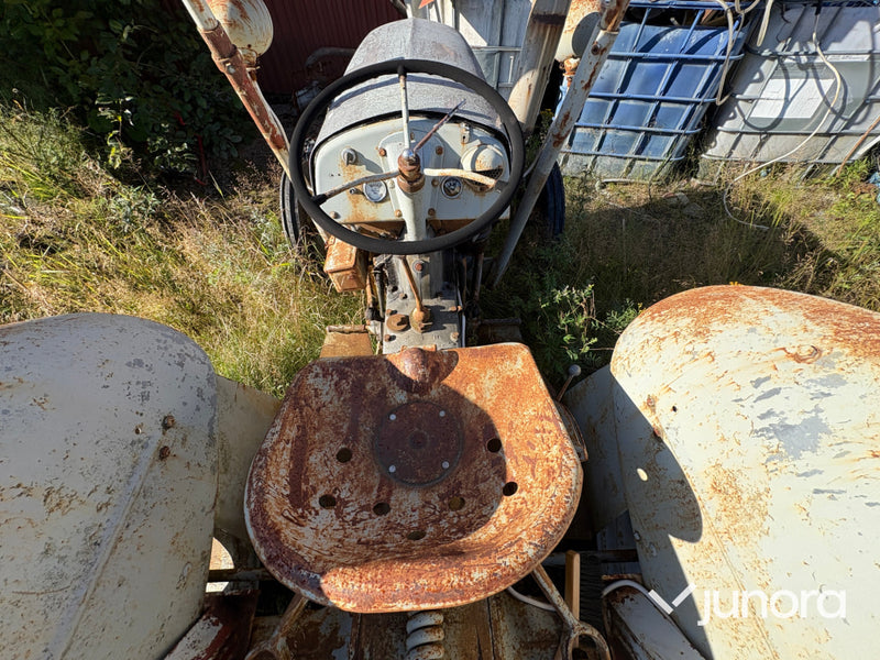 Massey Ferguson TEA 20B