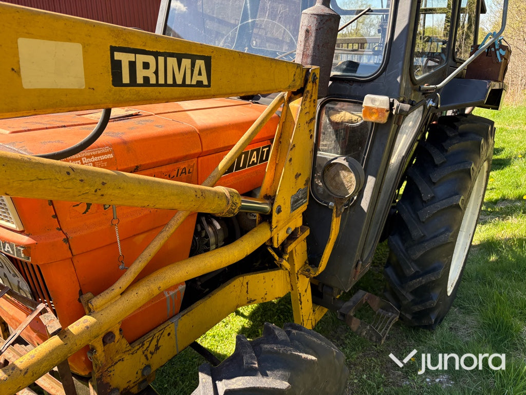 Traktor med frontlastare - Fiat 500 DT, Trima